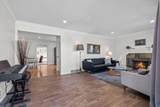 770 Center St - Photo 3