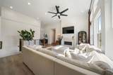 2049 Roan Ave - Photo 20