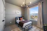 2049 Roan Ave - Photo 24