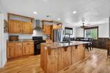 735 Peachtree Dr - Photo 6