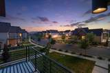 2402 Sunmore Way - Photo 45