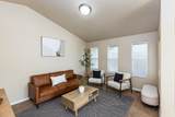 1147 Abbotsford Dr - Photo 2