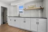 327 35TH St - Photo 17