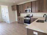11027 Freestone Rd - Photo 4