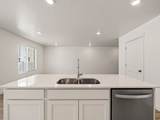 1721 Albion Dr - Photo 16