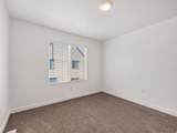 1721 Albion Dr - Photo 37