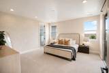 658 Owen Dr - Photo 17