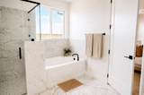658 Owen Dr - Photo 21