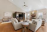 5352 Horseshoe Dr - Photo 8