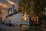 121 T St - Photo 2