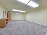 2084 Robins Ave - Photo 13