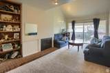 1091 Country Hills Dr - Photo 3