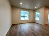 3009 Lone Pine St - Photo 9