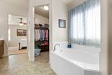 336 Desert Rose Way - Photo 19