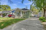 147 Williams Ave - Photo 3