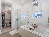 1707 Larkspur Way - Photo 15