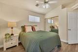 2990 Riverside Dr - Photo 15