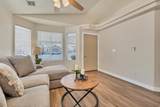 2990 Riverside Dr - Photo 6
