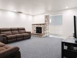 989 900 - Photo 3