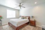 2322 Park Center Dr - Photo 52