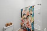 12215 670 - Photo 15