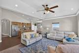 425 Meadow Lark Ln - Photo 2