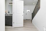 637 4TH W - Photo 15