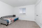 637 4TH W - Photo 23