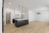 1891 Sawmill Blvd - Photo 15