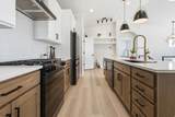 1568 Hudson St - Photo 13