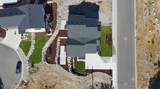 1568 Hudson St - Photo 26