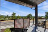 1568 Hudson St - Photo 29