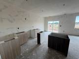 1063 Summit View Dr - Photo 10