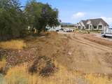 795 Abby Ln - Photo 2