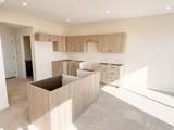 1049 Summit View Dr - Photo 4