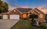 713 Springwood Dr - Photo 1