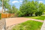 565 Center St - Photo 6