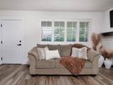 8252 Wood St - Photo 11