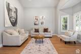 6042 Trailview Way - Photo 5