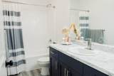 582 Lakeside Dr - Photo 44