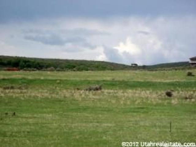 2767 Country Club Dr - Photo 1