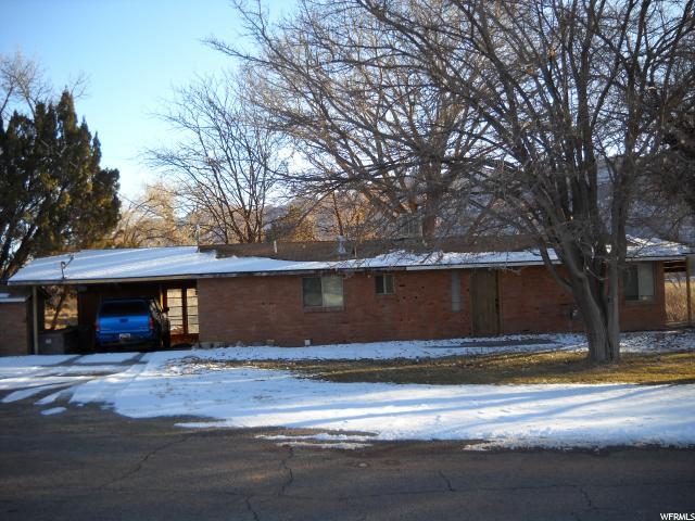 2710 East Bench Rd - Photo 1