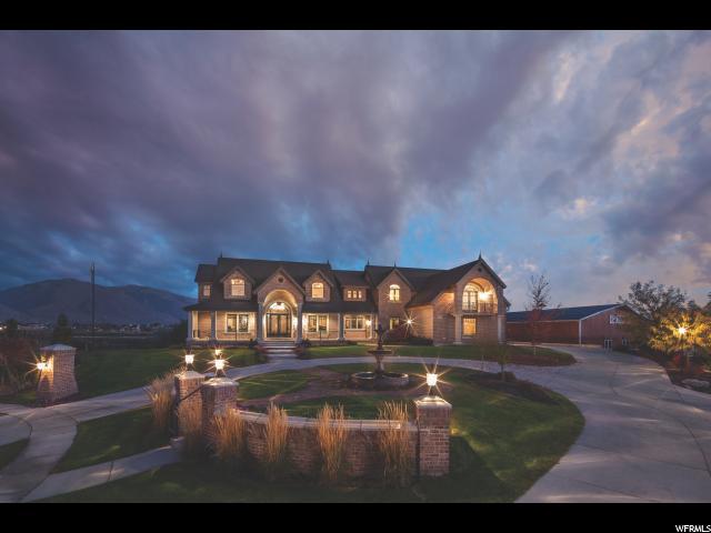 1149 Hanline Cir - Photo 1