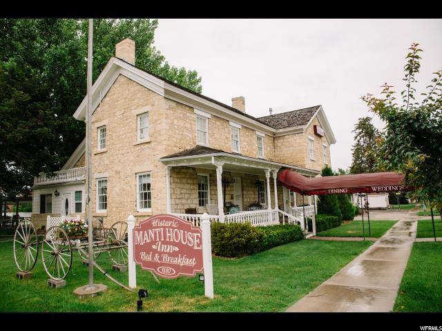 401 Main - Photo 1