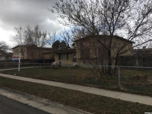 4332 Moorgate Cir - Photo 1