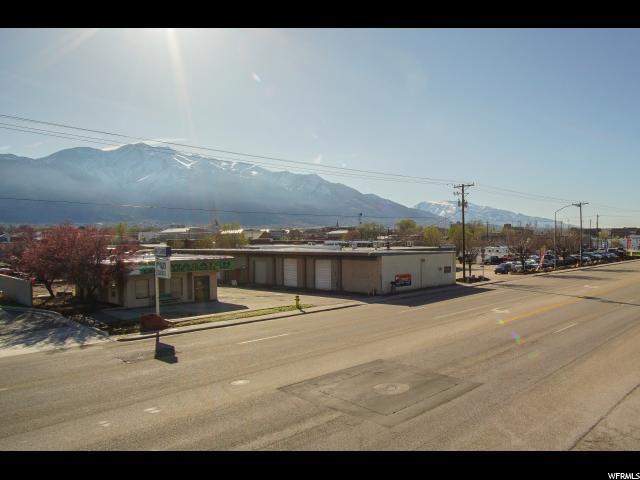 2050 Wall Ave - Photo 1