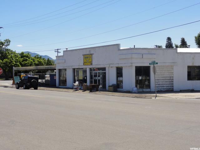 105 Bannock St. - Photo 1