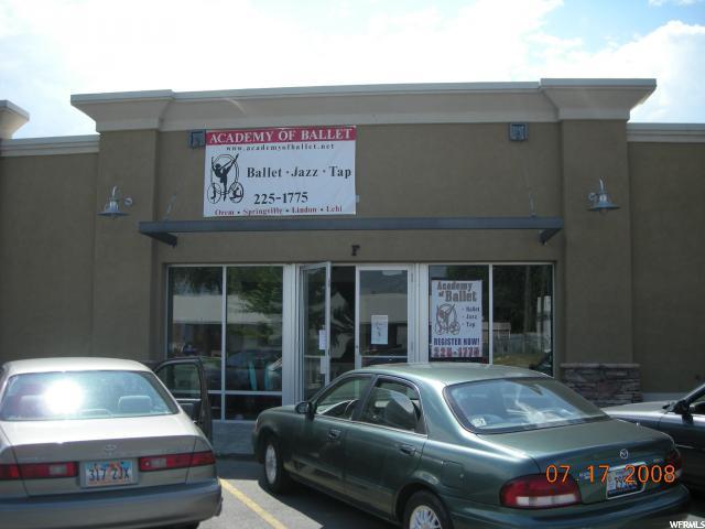 380 Main St - Photo 1