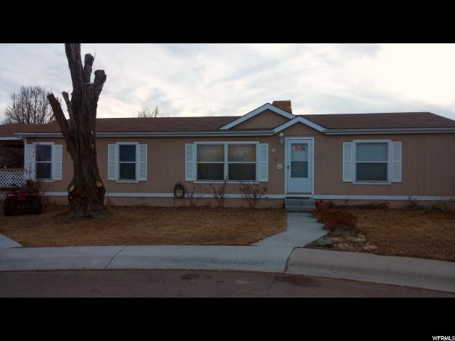 710 Birch St - Photo 1