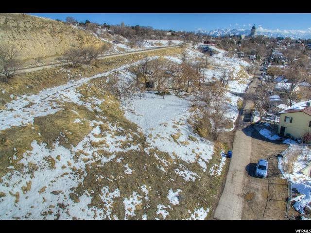 694 West Capital St - Photo 1
